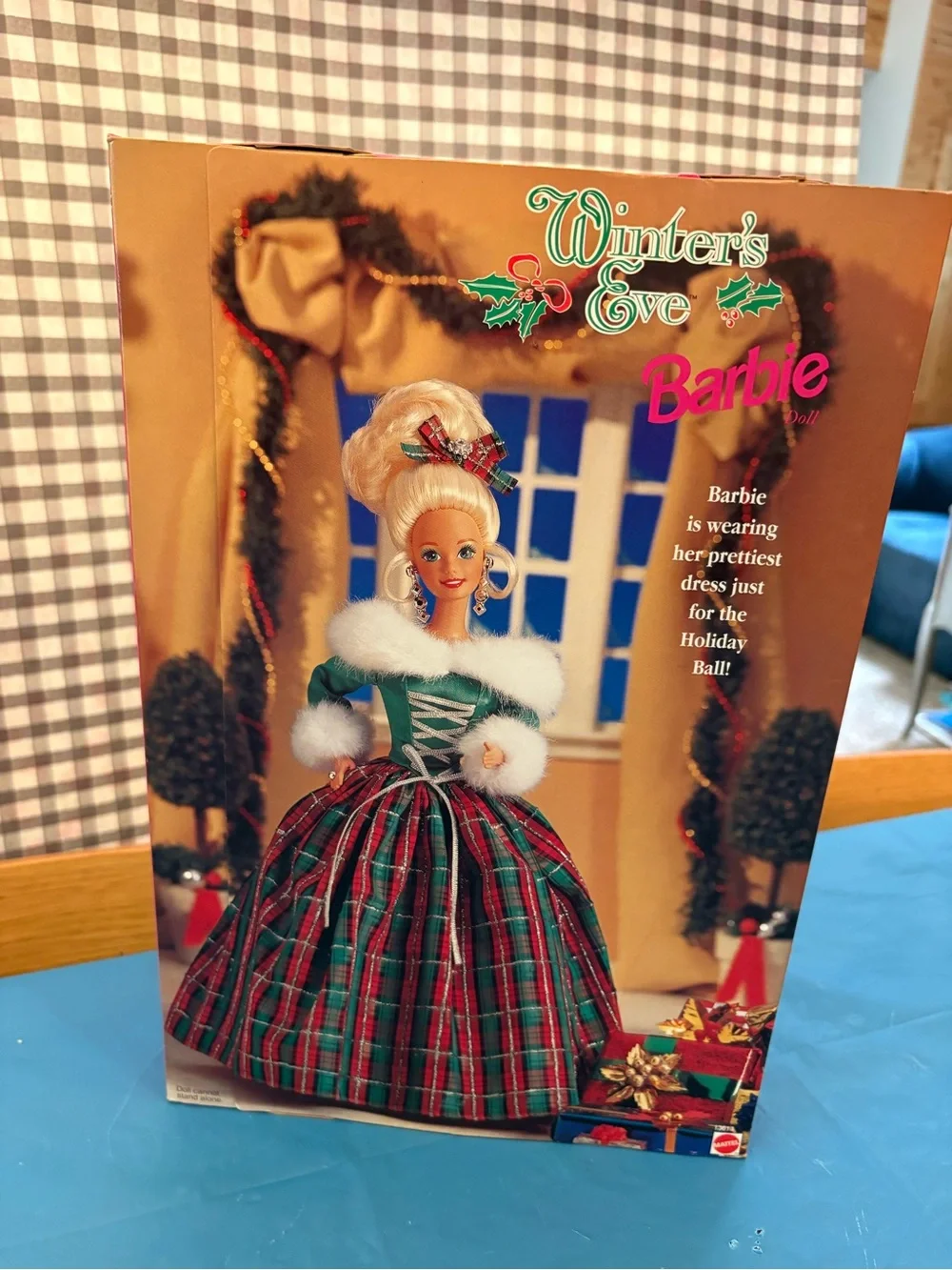 Mattel Winter's Eve Barbie Special Edition Doll 1996 12in Unopened 13613